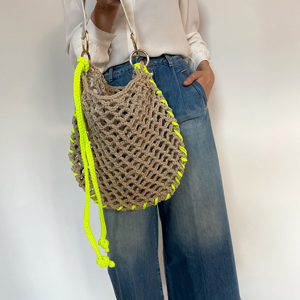 BRENDA HÄKELTASCHE Neon