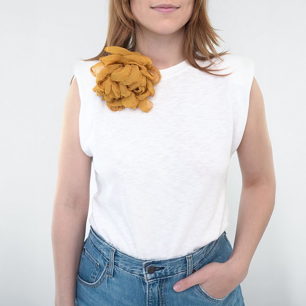 NADINE BROSCHE CURRY