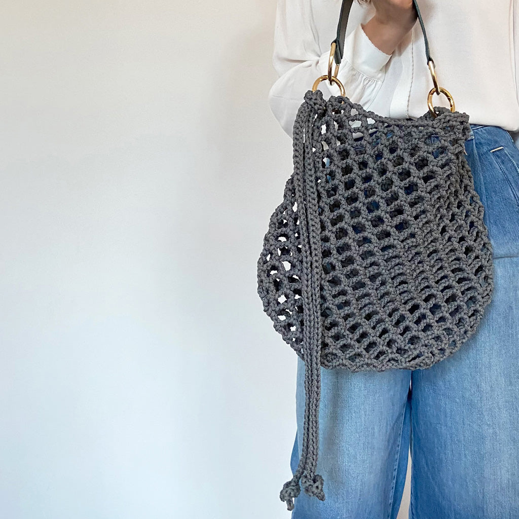 BRENDA HÄKELTASCHE Anthrazit