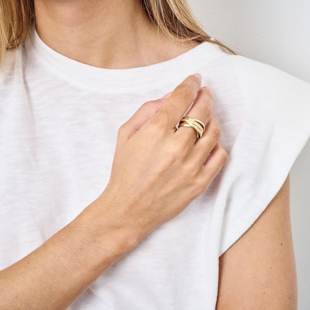 BERRY RING Gold